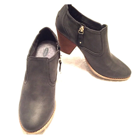 dr scholl's comfort booties